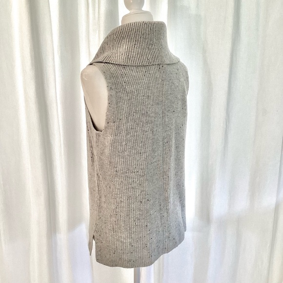Talbots NWT Gray Cowlneck Sweater Vest - Picture 4 of 6